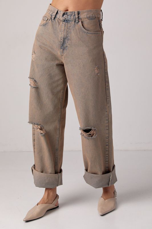 Джинси baggy з рваними елементами