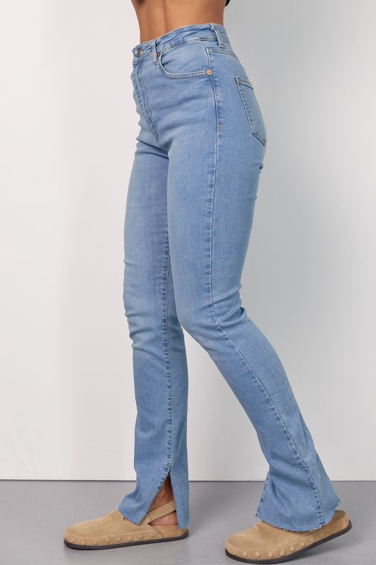 Жіночі джинси skinny з розрізами